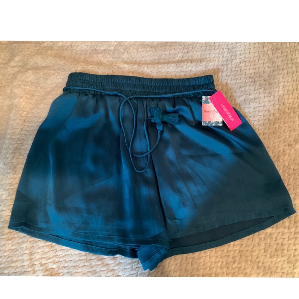 NWT-  Xhilaration drawstring shorts- women’s S